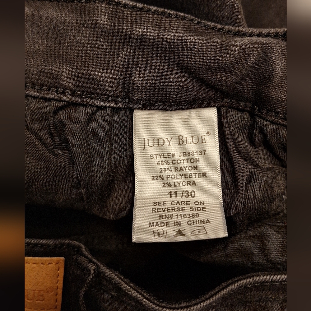 Judy Blue Charcoal Jeans - Picture 11 of 13